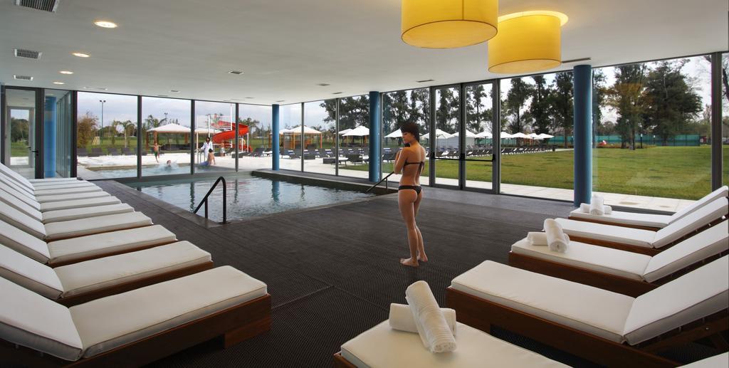 Howard Johnson Plaza Resort Lujan  Bagian luar foto