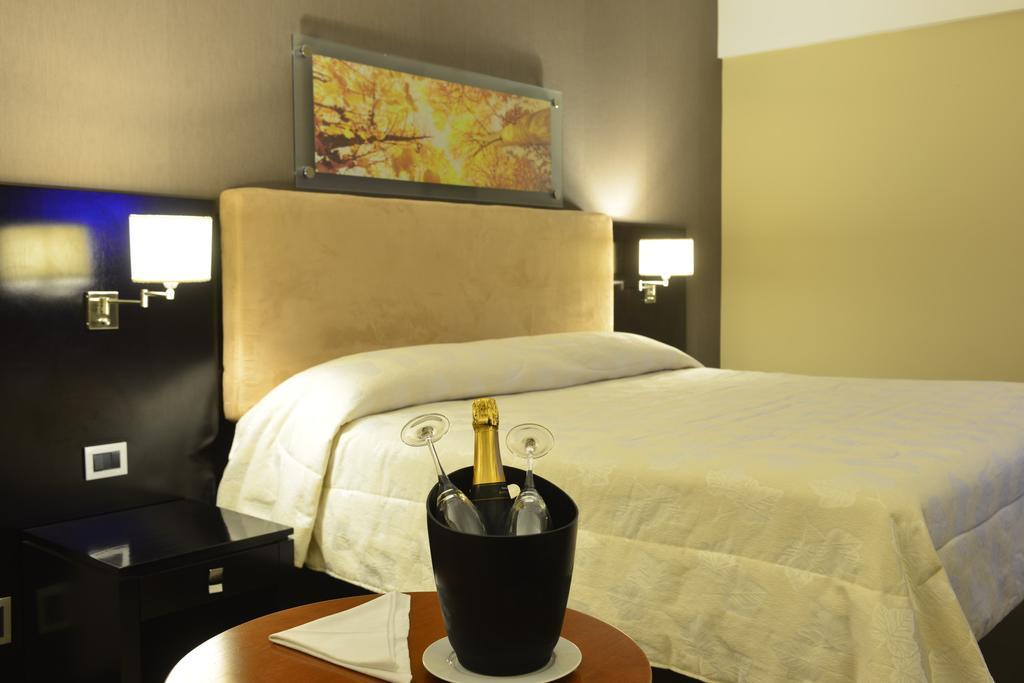 Howard Johnson Plaza Resort Lujan  Ruang foto